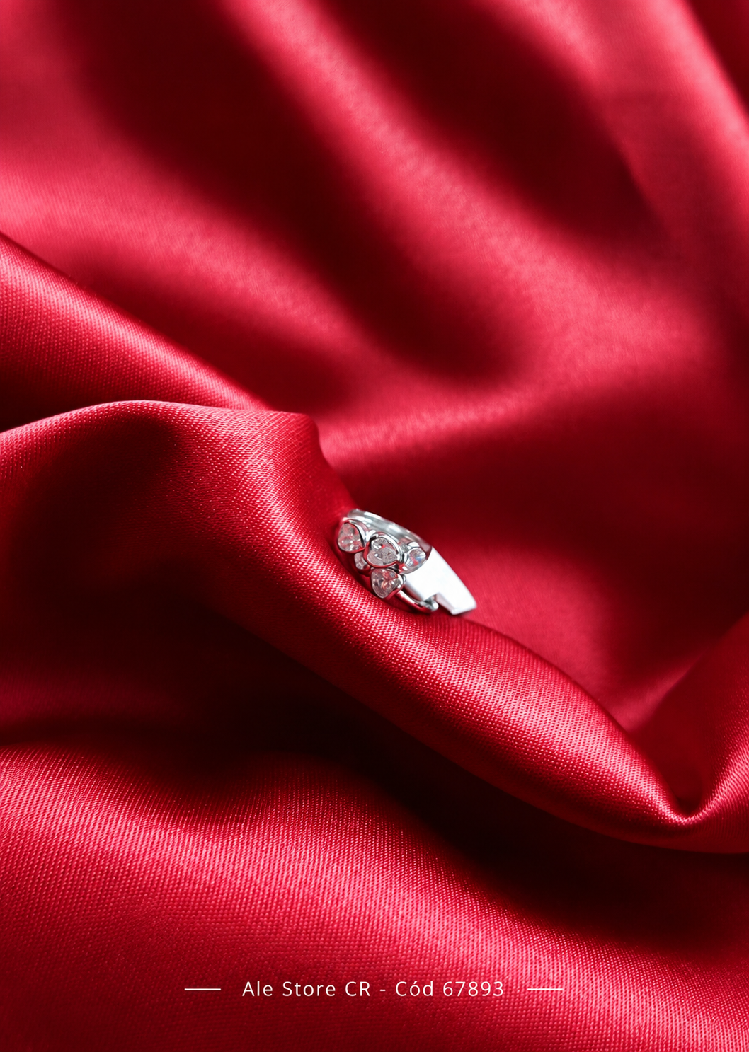 Aretes Corazones Brillantes Plateados